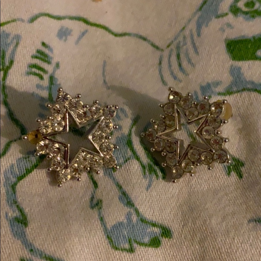 Faux diamond star studs